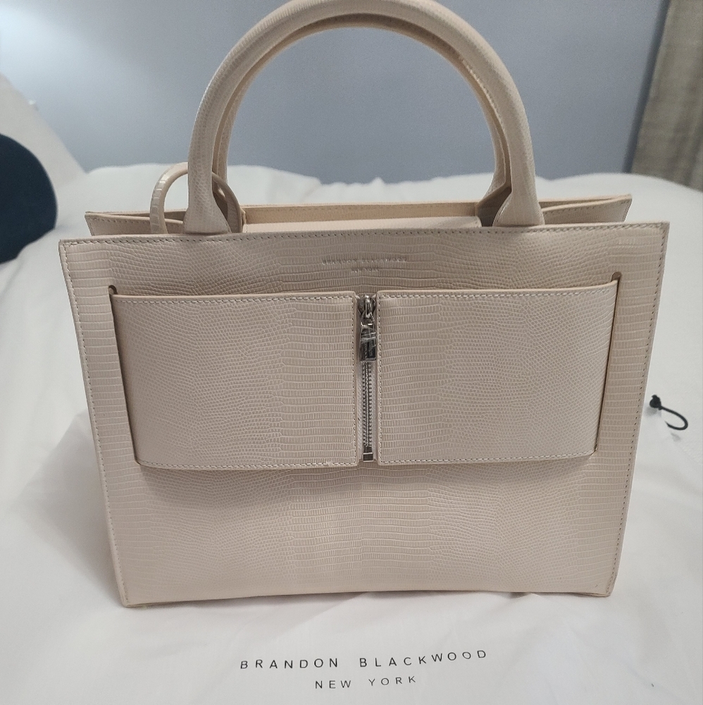 BRANDON BLACKWOOD JUMBO KUEI BAG